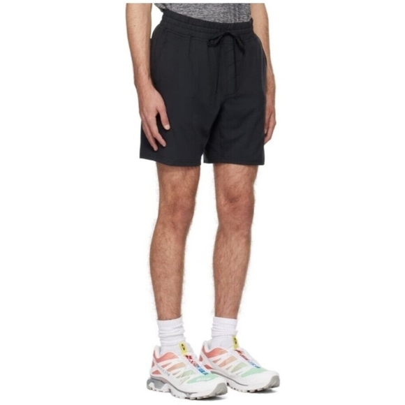 Outdoor Voices Men's Performance Workout Gym Shorts Size L - Picture 2 of 11